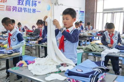 叠整衣服赛