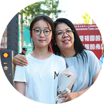 捧起光荣与责任（一）